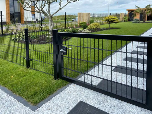 Twin Wire Mesh Gates